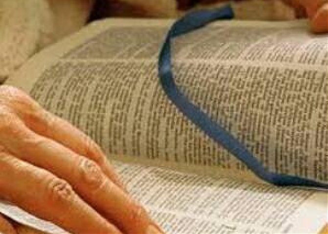 Pendalaman Al Kitab Poster