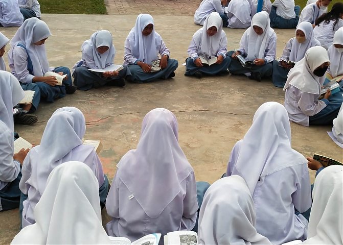 Gerakan Sumut Membaca Poster